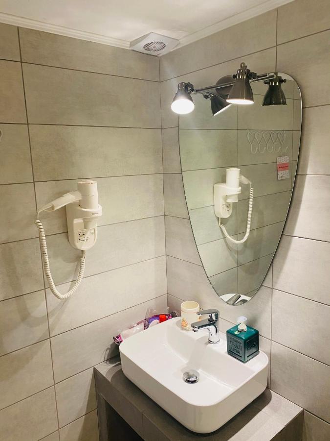 Gianna'S Apartment Central Aigio Cozy And Shining エクステリア 写真