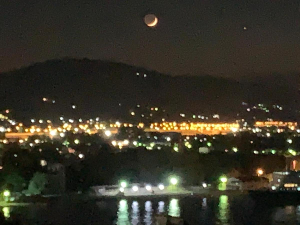 Gianna'S Apartment Central Aigio Cozy And Shining エクステリア 写真